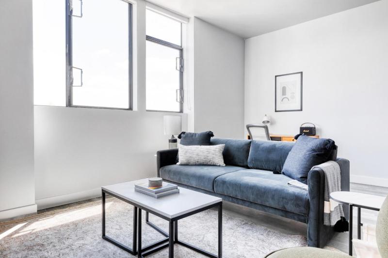 Hollywood Studio w BBQ Roof prime area LAX-748 — комфортный отель в Лос-Анджелесе