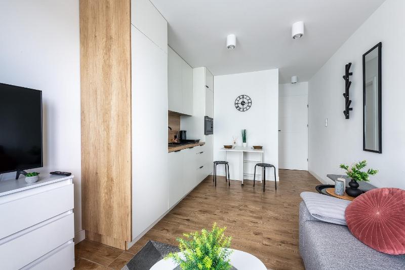 Sliska 3 -200m od Dworca Centralnego, 100 metrow od Zlotych Tarasow - Wifi -Smart TV 55 cali - Better Rental — комфортный отель в Варшаве