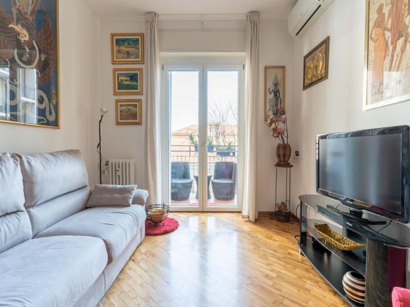 Цены на The Best Rent - Lovely one-bedroom apartment in Tortona district в Милане