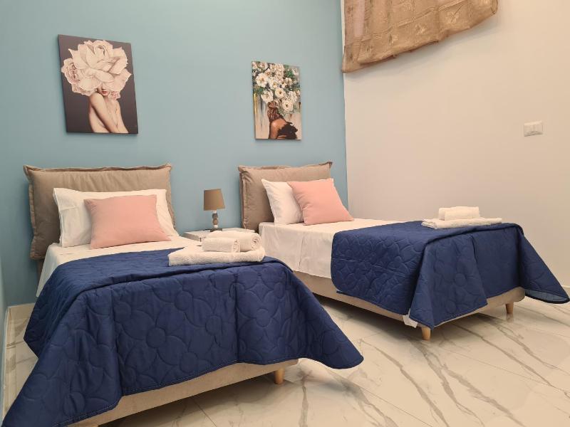 Riben home — отель с удобствами в Неаполе