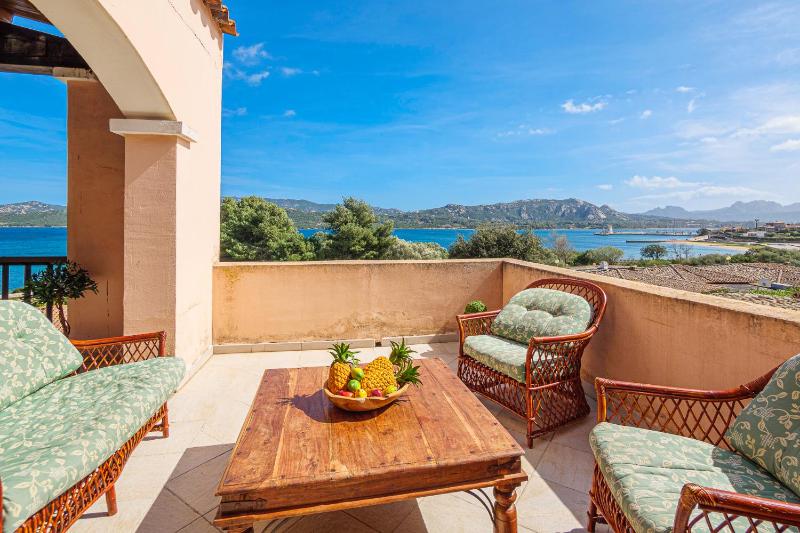 Terrazza sul mare a Cannigione - Casa vacanze panoramica