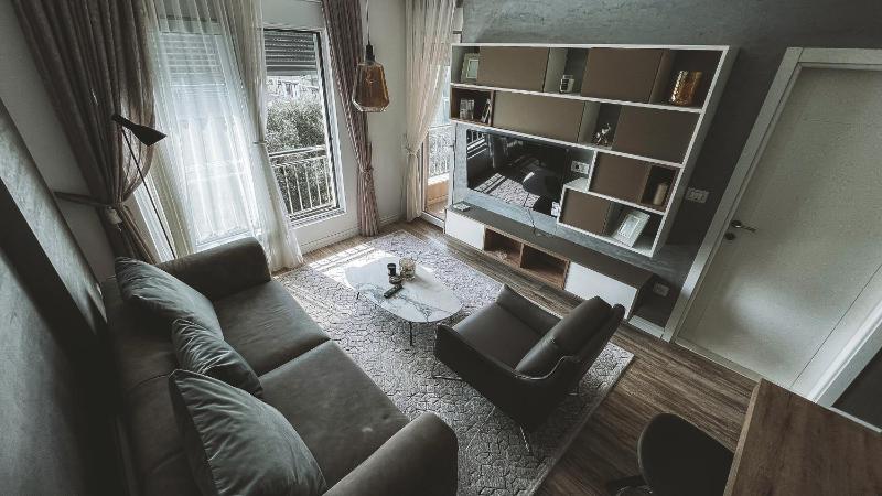 Apartman Luna — отель с удобствами в Будва