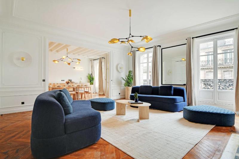 Stunning Property - 4BR-10P - Louvre — комфортный отель в Париже