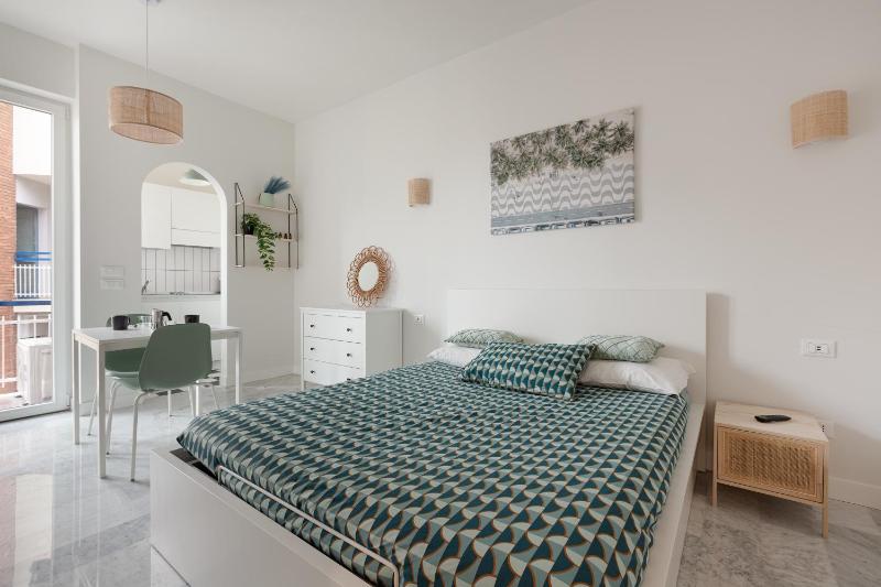 Comfy Studio x2 - 1,1 Km far from IULM University! — забронировать отель в Милане