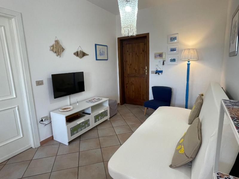 Casa Vacanze Q8732 a Valledoria - Appartamento con terrazza
