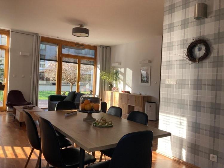 Цены на WILANOWSKA apartment & garden в Варшаве