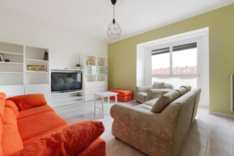 Comfy Apartment x6 - 400 m far from Bonola MM1 — отель в Милане, Италия