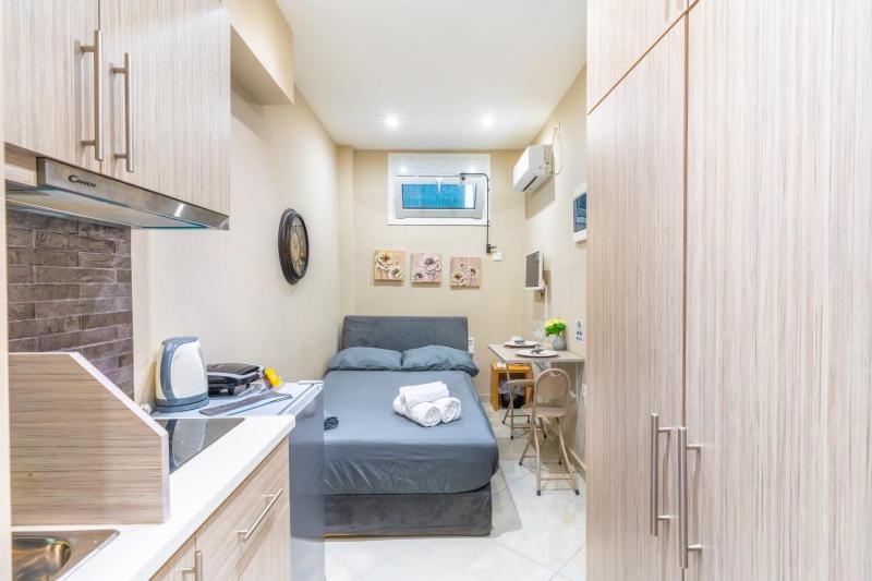 AIOLOS LUXURY alimos market apartment 2 near the sea — отель в Афины, Греция