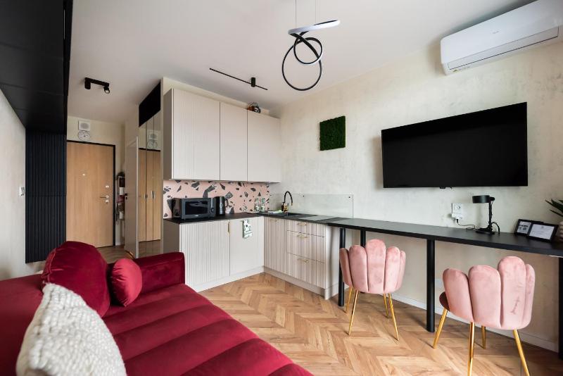 Wlochy Ruby Apartment — отзывы гостей и цены