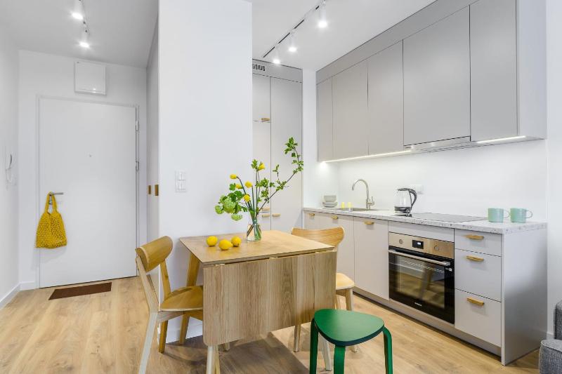 Modern apartment near the city center & airport — отель с удобным расположением в Варшаве
