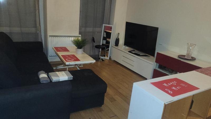 Appartement Montmartre — отель с удобствами в Париже