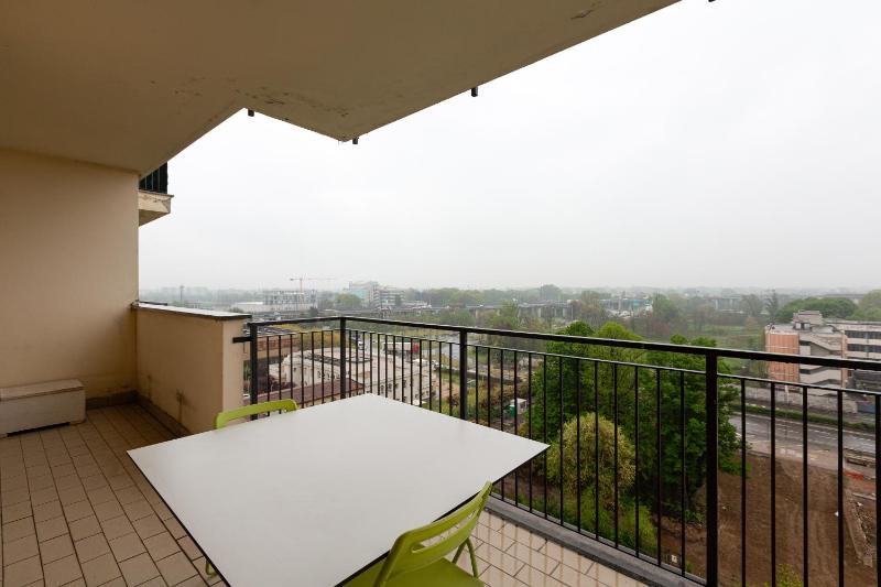 Milano-Rubattino Comfy APT - with 2 Terrace — комфортный отель в Милане