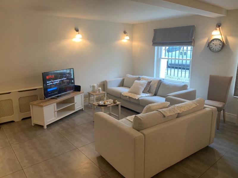 Hyde Park Villa — забронировать отель в Лондоне