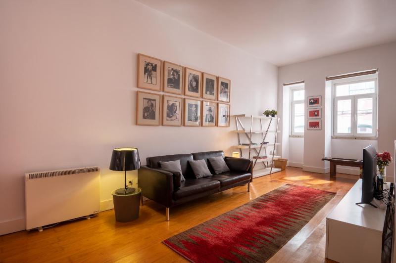 FLH Principe Real Town House — забронировать отель в Лиссабоне