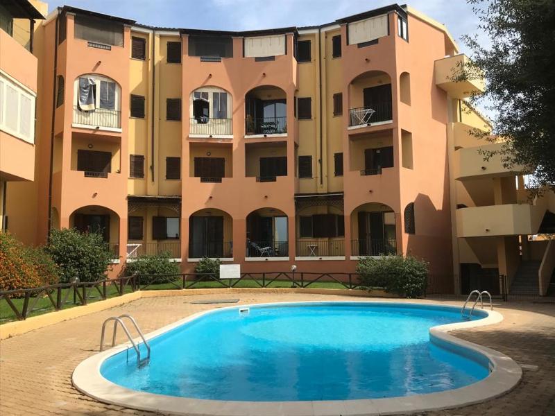 Bilocale Olbiamare a Olbia - Accogliente con Piscina