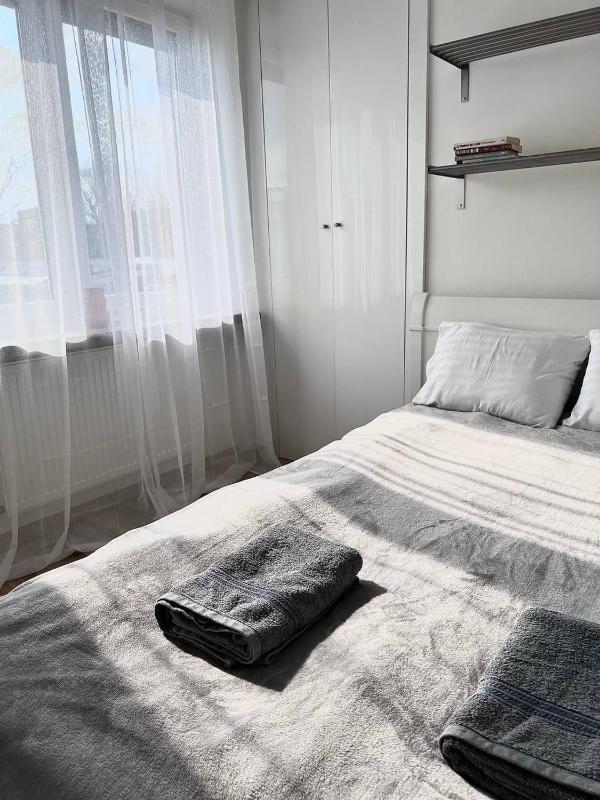 Apartment In The Old Town - Stare Miasto , Wi-Fi - by HIK Apartments — отель с удобным расположением в Варшаве