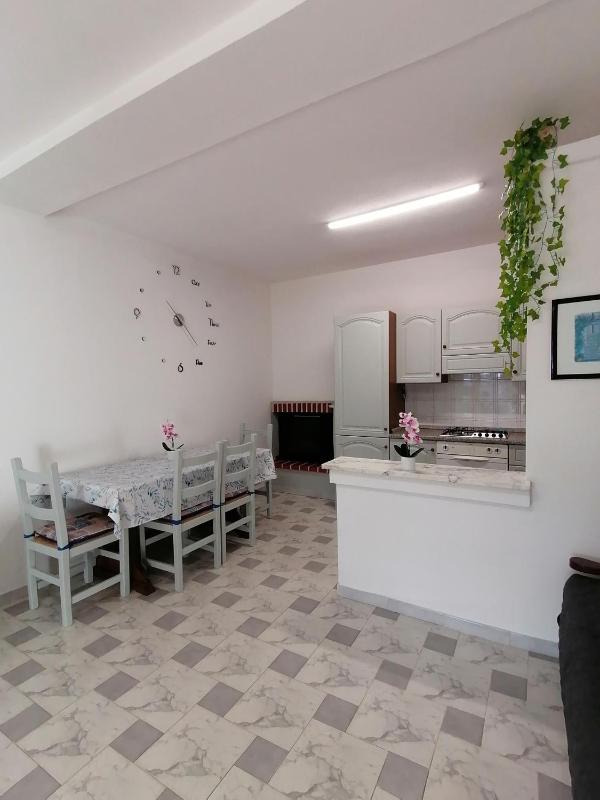 Casa Jack a Chia - Moderno appartamento con giardino