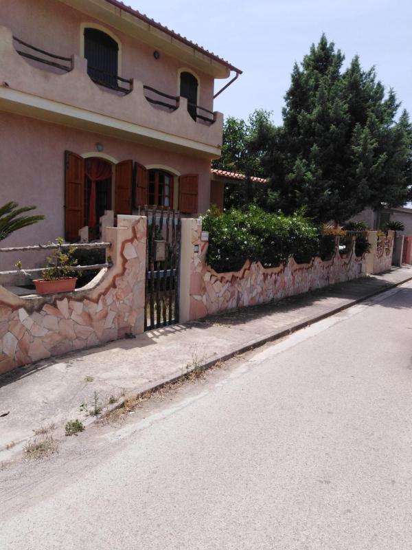 Domus Delia a Solanas - Accogliente casa vicino mare