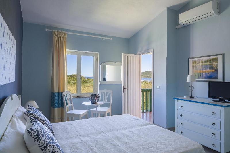 Hotel Frassetto a Porto Pozzo - Oasi vicino al mare