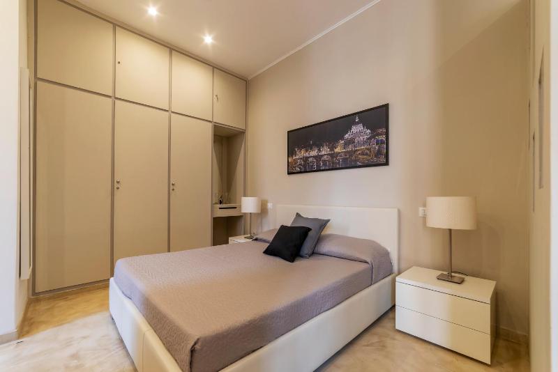 Bright Apartment near Villa Borghese — отель в Риме, Италия