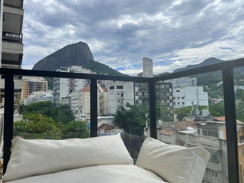 Duas Suites e o Cristo Redentor — комфортный отель в Рио