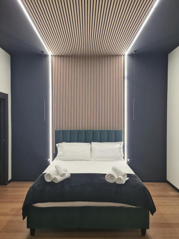 Chiatamone Luxury Home — отель в Неаполе, Италия