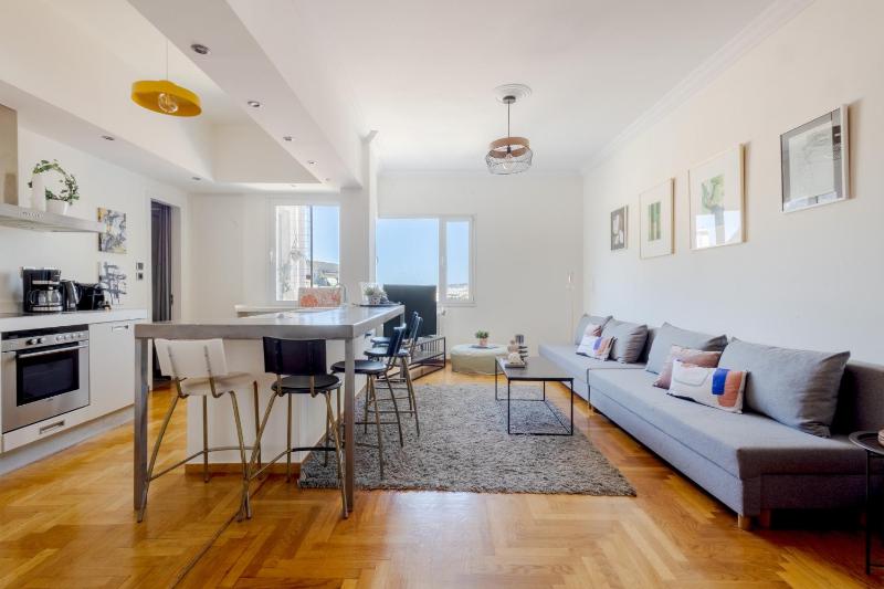 3 bdr Apt Incredible Acropolis View — отзывы гостей и цены
