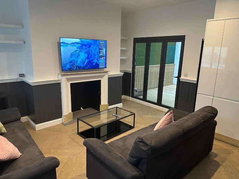 Knightsbridge Harrods Apartment — отель с удобствами в Лондоне