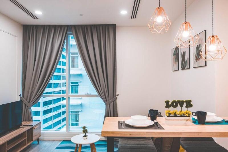 Binjai 8-New Cozy 1bedroom#7min walk to KLCC#4pax — комфортный отель в Куала-Лумпуре