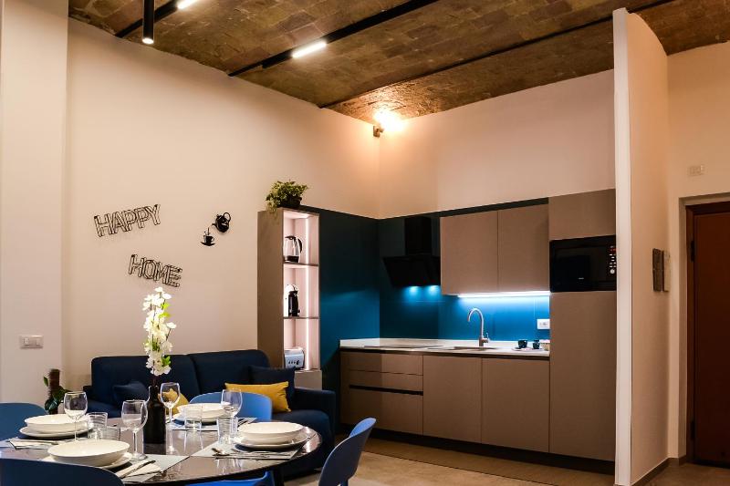 Цены на Lele Rooms Termini в Риме