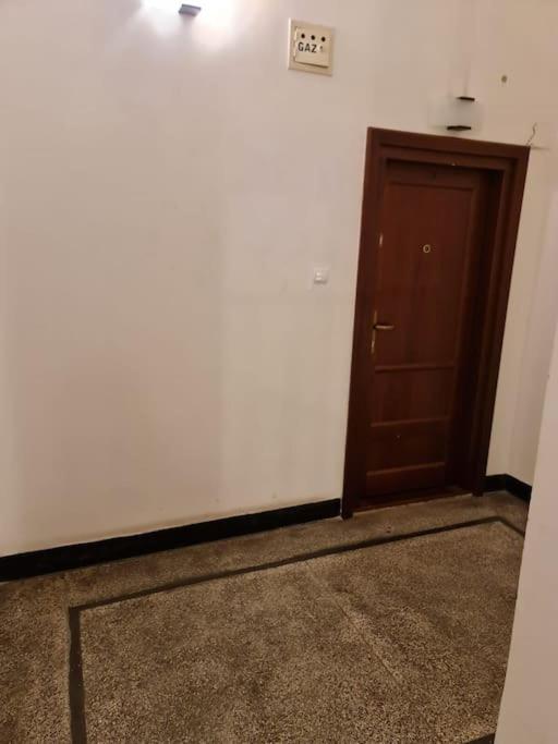 Цены на Fantastic - NS51 Room D в Варшаве