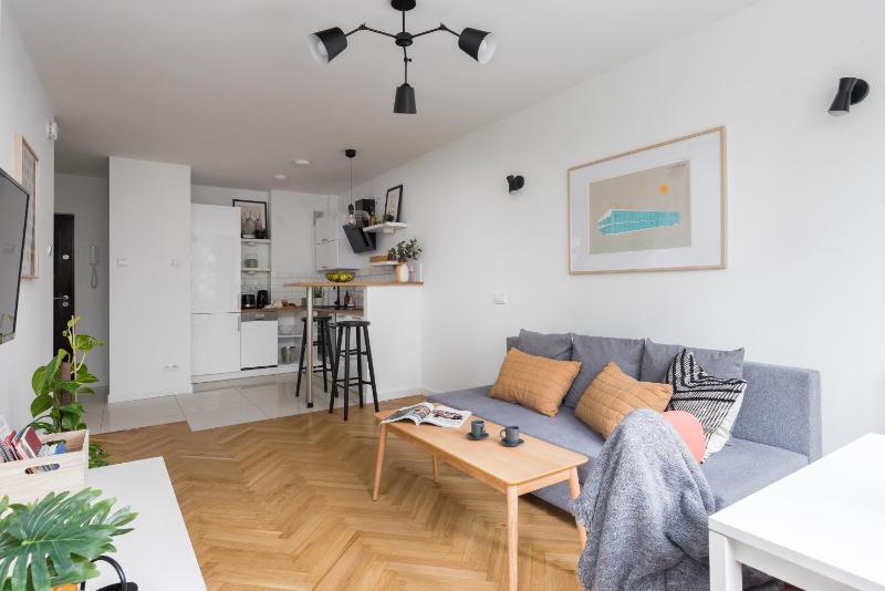 ★Bright apartment with positive vibes★ — комфортный отель в Варшаве