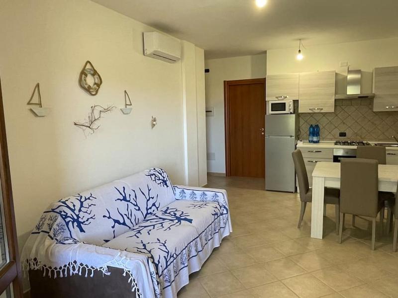 Incantevole a Valledoria - Appartamento con Piscina Privata