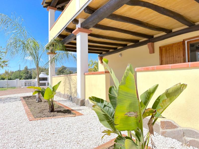 Villa Il Melograno a Tortolì - Incantevole Rifugio con Vista