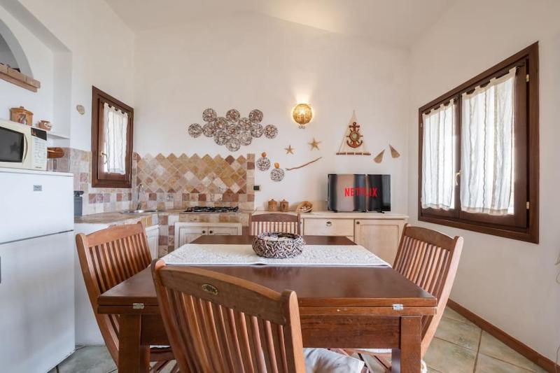 Villa vista Tavolara - Lussuosa villa a Porto San Paolo