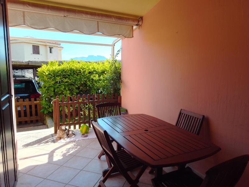 Bilo Noel a Olbia - Accogliente appartamento con piscina