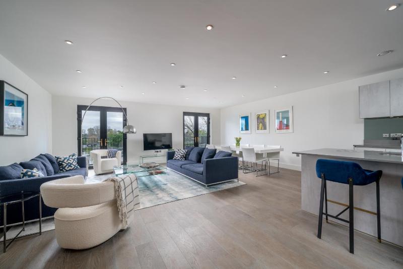 JOIVY Spectacular flat overlooking river Thames — отзывы гостей и цены