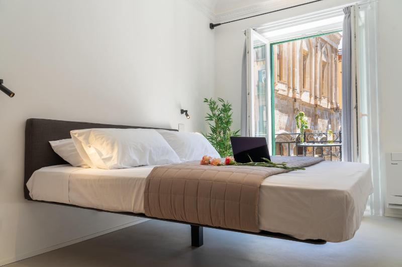 Eligius Luxury Apartments — отель в Палермо, Италия