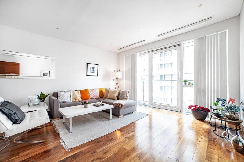 2 BR 2BTH apt near Battersea Power Station — отель в Лондоне, Соединенное Королевство