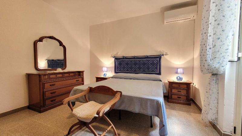 Casa Antonietta a Orosei - Confortevole Alloggio Centrale