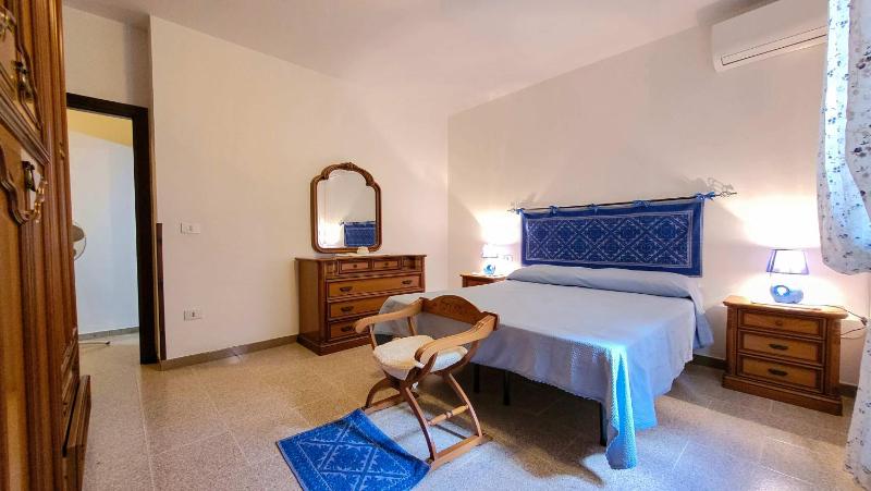 Casa Antonietta a Orosei - Confortevole Alloggio Centrale