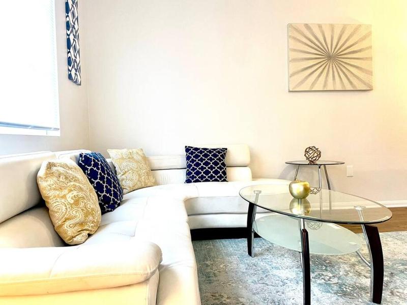 2 Bedroom Apt In Marina Del Rey w/ Free Parking — отель с удобствами в Лос-Анджелесе
