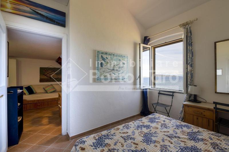 13 PINETA a Palau - Elegante villa con vista Maddalena