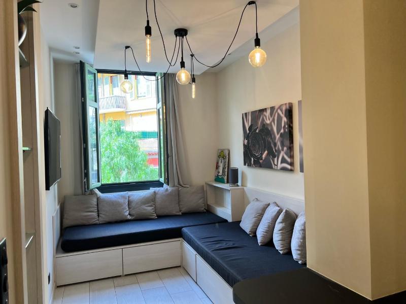 Charmant Appartement port Lympia - NICE — отель с удобным расположением в Николь