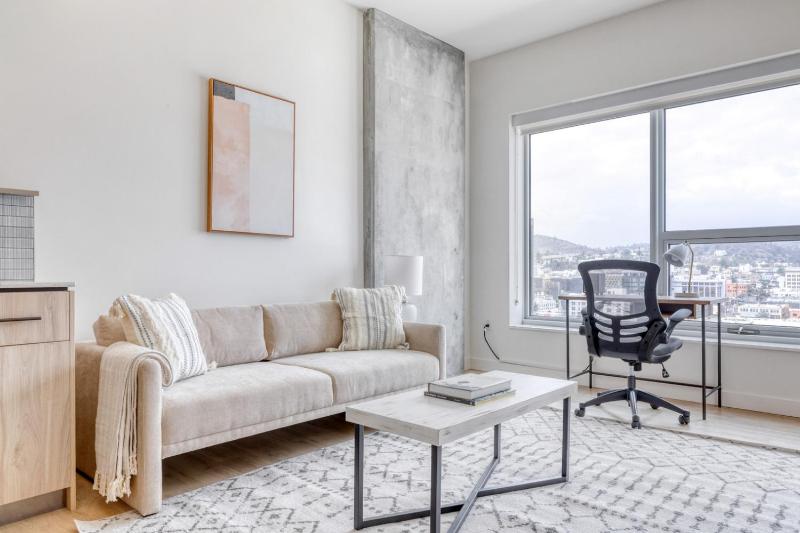 Hollywood 1BR w Roof BBQ nr Shops Bars LAX-721 — забронировать отель в Лос-Анджелесе