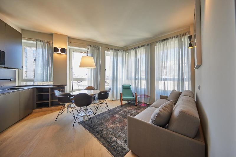 Luxury Apartment Milano - City Centre — отель с удобствами в Милане