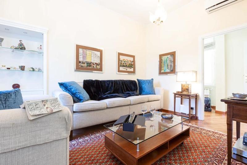 Spanish Steps Hills Apartment -TopCollection — забронировать отель в Риме