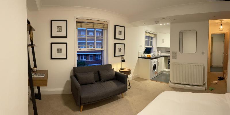 Studio flat in the heart of St. Johns Wood — отель с удобным расположением в Лондоне