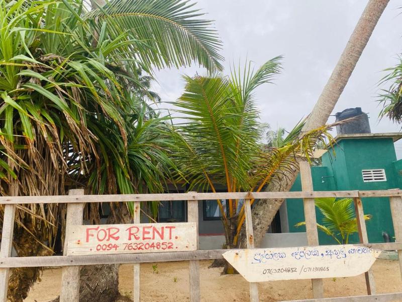 Shek villa — забронировать отель в Хиккадува
