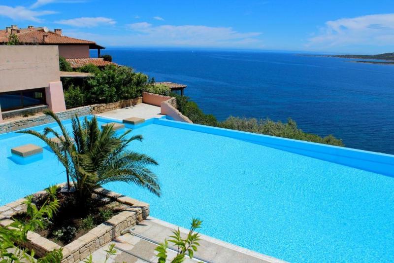 Il Nido di Tom a Porto Rotondo - Relax con piscina